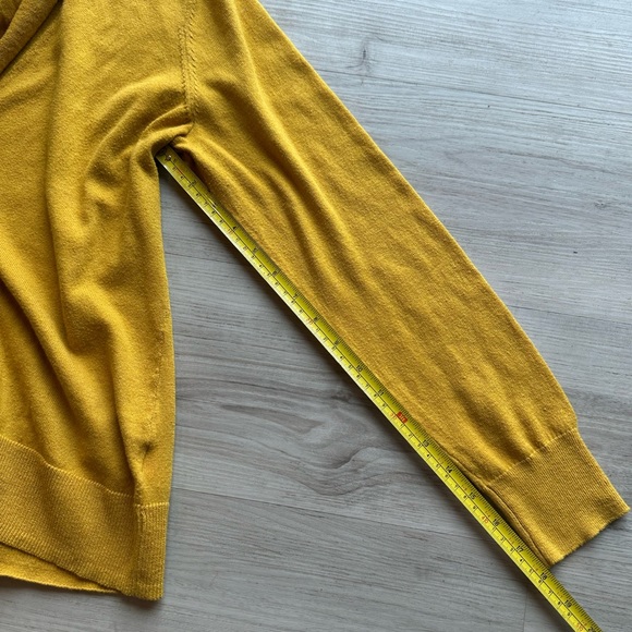 Old Navy Button Front Cardigan Sweater - Picture 7 of 8